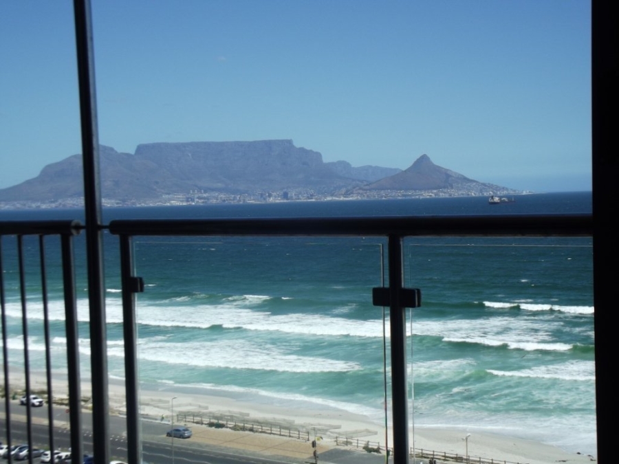 1 Bedroom Property for Sale in Bloubergstrand Western Cape